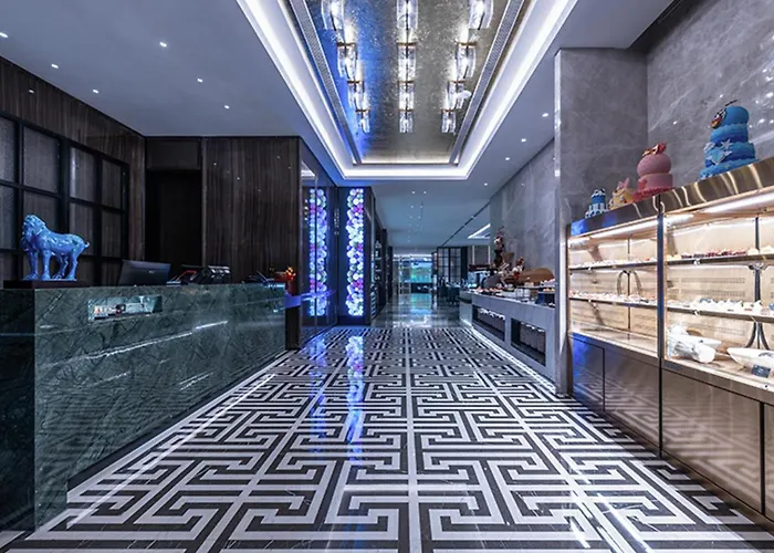 Wyndham Grand Plaza Royale Ningbo